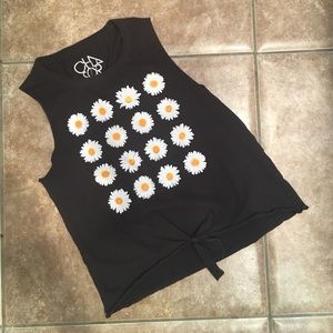 EUC daisy Chaser tank!