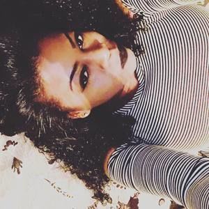 Meet your Posher, Tania