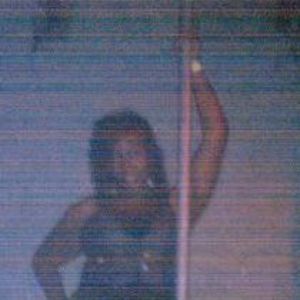 Meet your Posher, Adrianne