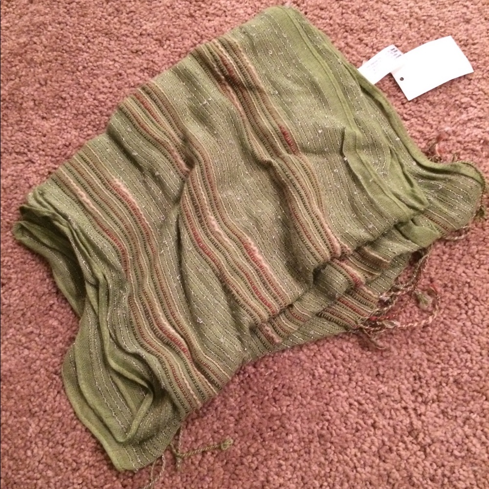 New! Glitter Scarf