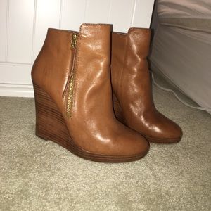 Michael Kors. Clara leather wedge ankle boot