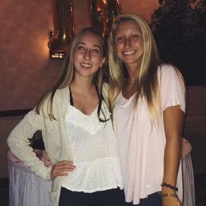 Meet your Posher, Jenna