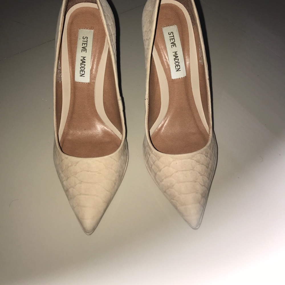 Steve Madden heels