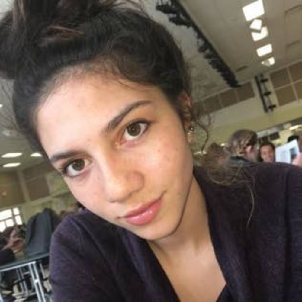 Meet your Posher, Alana