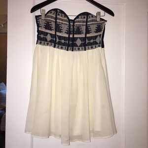 Strapless dress