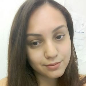 Meet your Posher, Denise