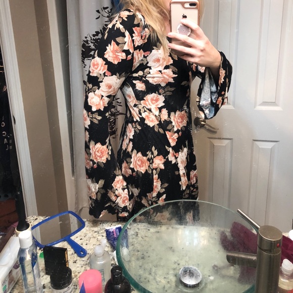 Forever 21+ floral dress - Picture 5 of 7