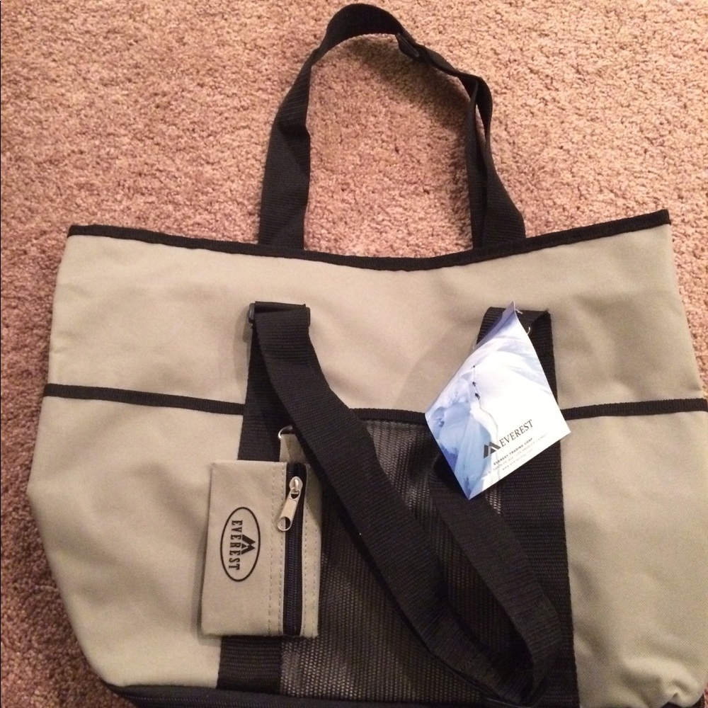 New! Travel Bag