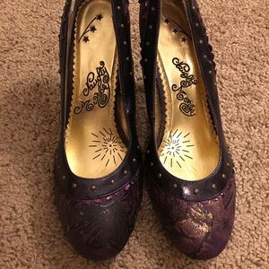 Naughty Monkey Gothic Pumps Size 10