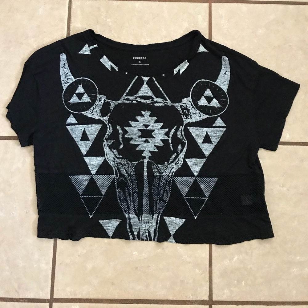 Express black n white crop top