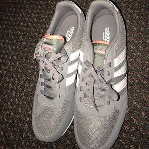 Adidas tennis shoes
