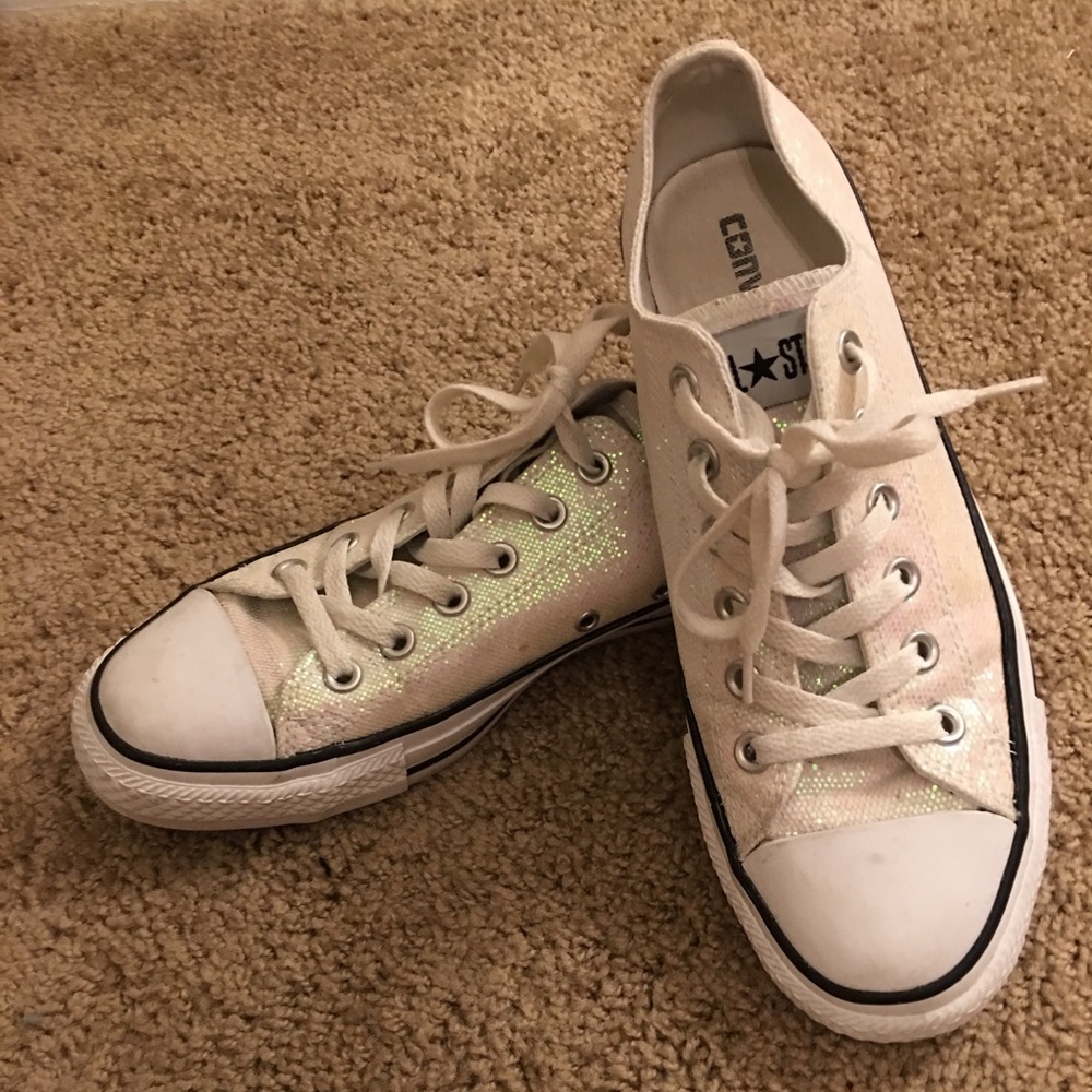 Iridescent White Low Top Converse Women's Size 9