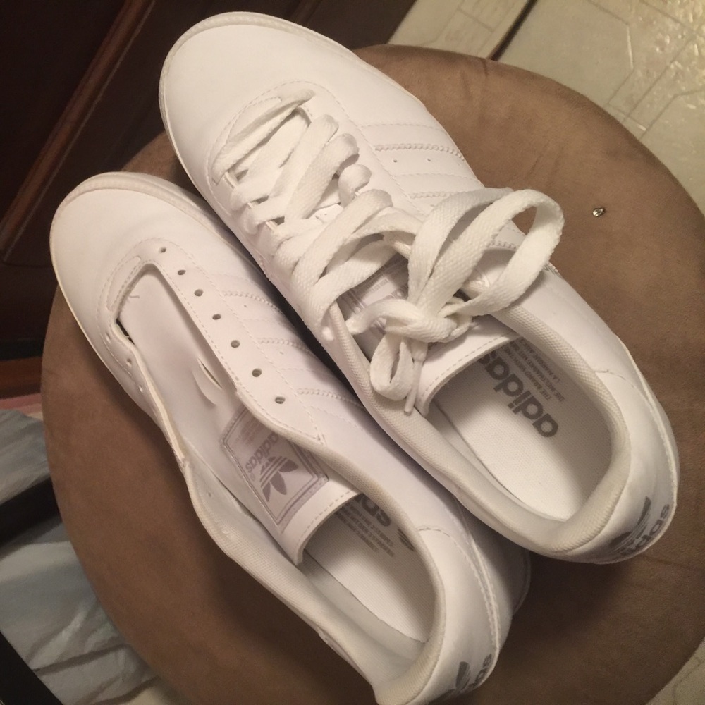Adidas - Picture 3 of 3