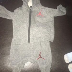 Baby boy Jordan jogging outfit 0/3 mo