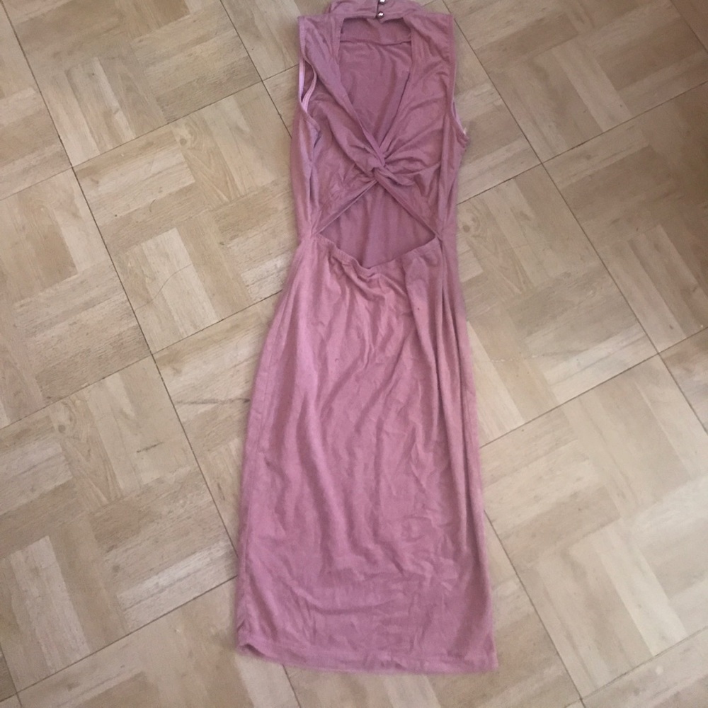 Dress - Picture 3 of 3