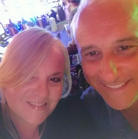 Meet your Posher, Dorine - Picture 2 of 4