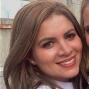 Meet your Posher, Courtney