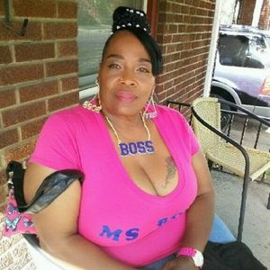 Meet your Posher, Lavara