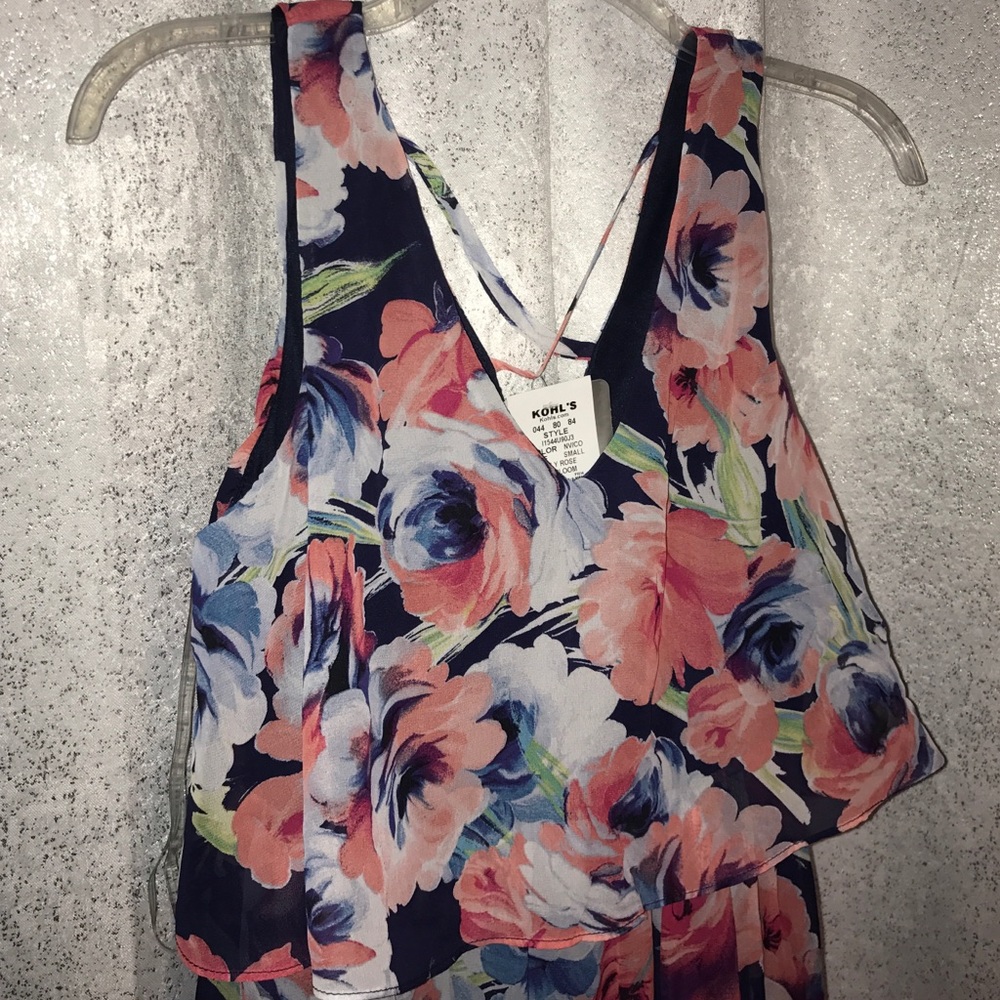 Floral maxi dress new with tags