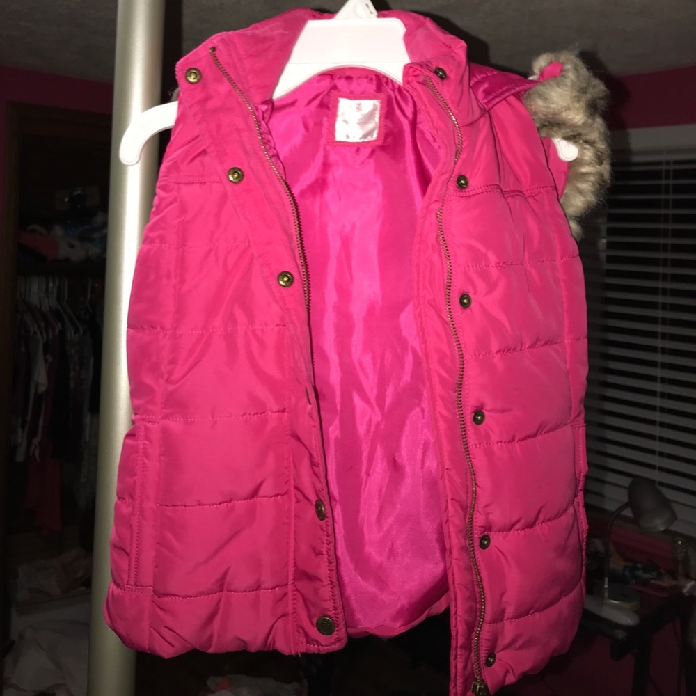 Aeropostale girls vest