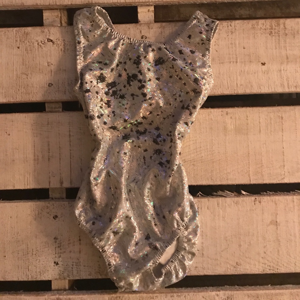 Super cute girls gymnastics Leo size 10