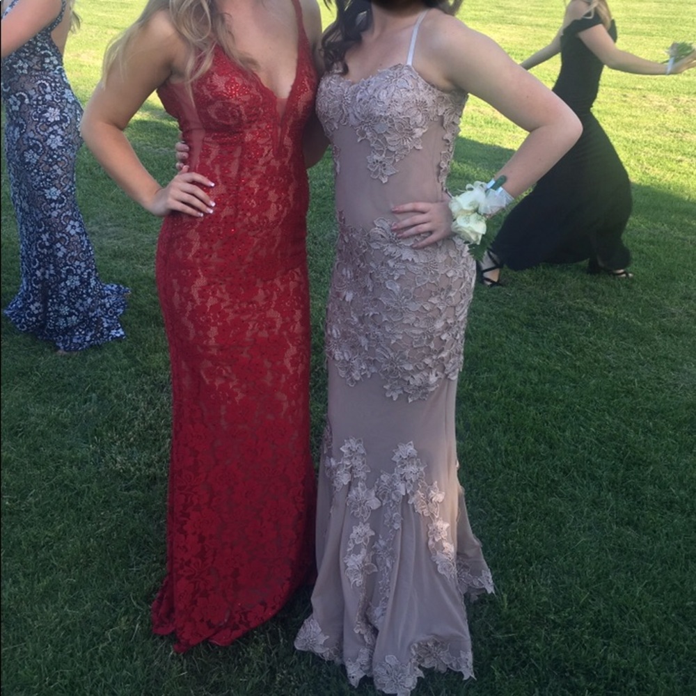 Issue New York prom dress!  Worn 1x, dry cleaned!