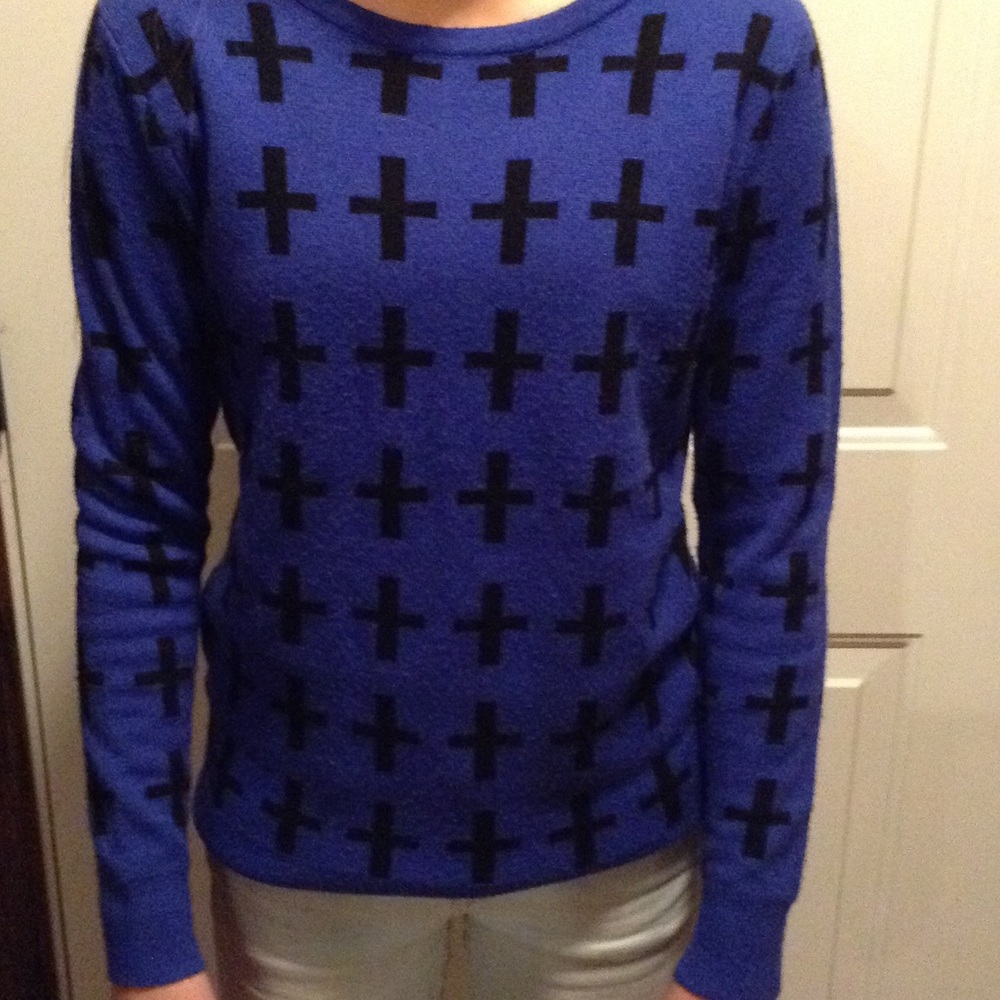 Women's Forever 21 sweater. Size S