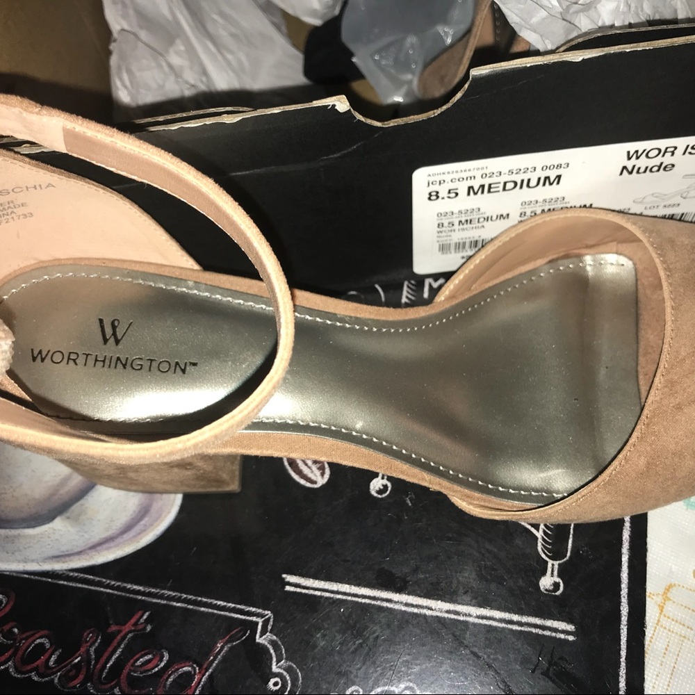 Worthington Nude Heels