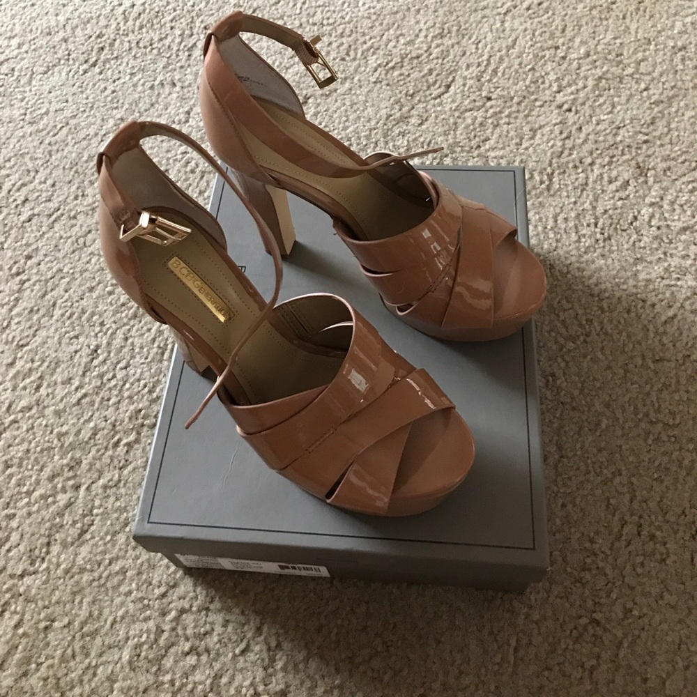 Bcbgmaxazria high heels, nude size 8.5M