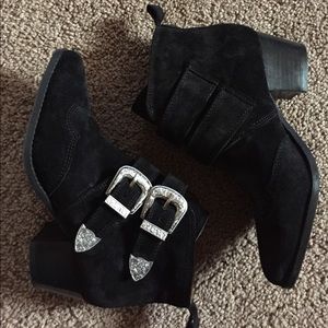 Topshop Suede Ankle booties