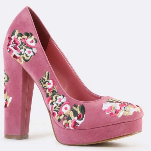 Pink Platform Round Toe Floral Pumps - Picture 5 of 8