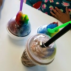 Meet your Posher, Ana