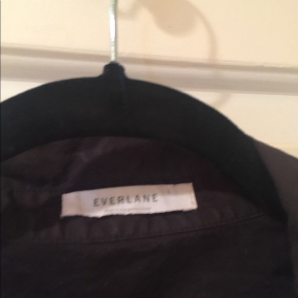 Everlane Button Up - Picture 3 of 3