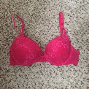 H&M shocking pink lace padded bra