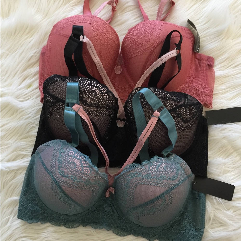 3 Size 36D Strappy Lace Gentle Push-up Bras