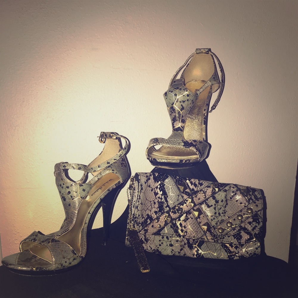 Michael Antonia Heels
