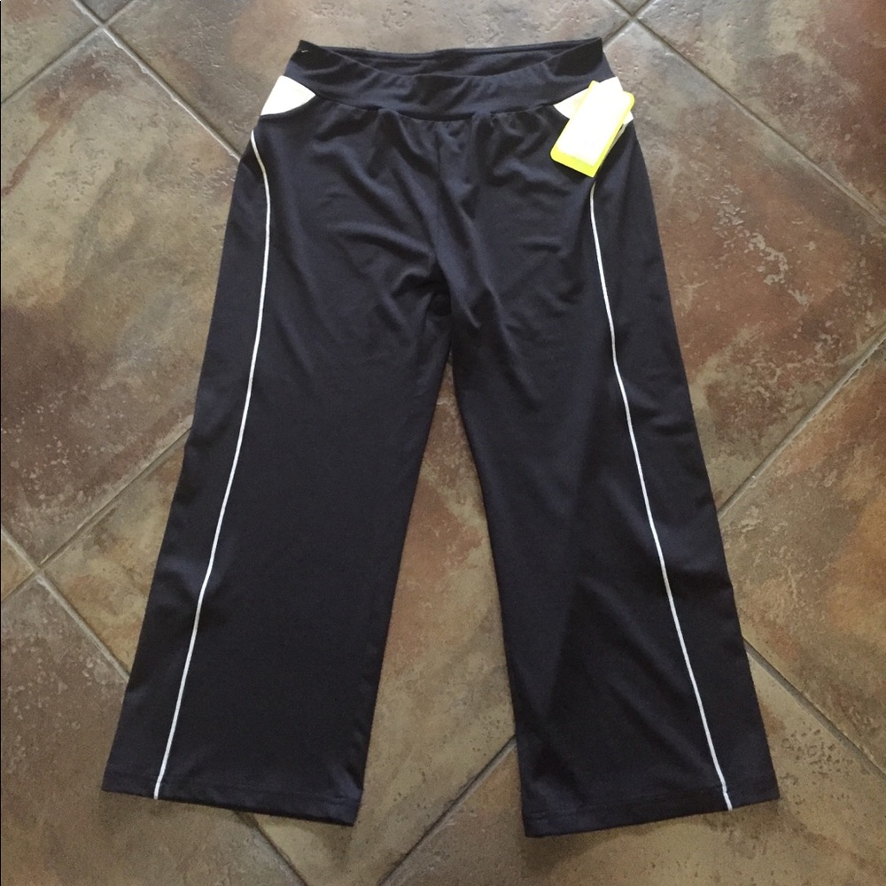Women's Athletic Pants, Capri Length