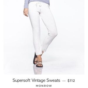 Monrow classic white sweats