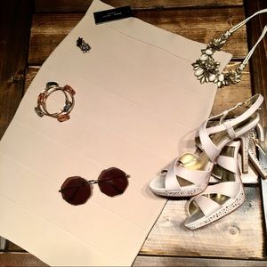 ❗️NEW❗️Cream Bandage Pencil Skirt Size L - NWT