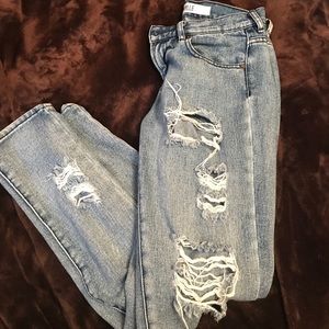 Brandy Melville distressed jeans