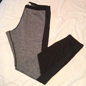 Michael Kors Leggings. Never been worn !