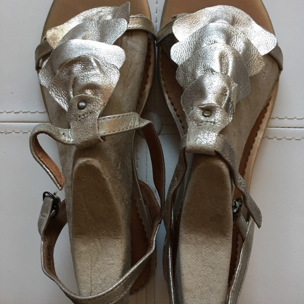 Clark’s Indigo Sandals