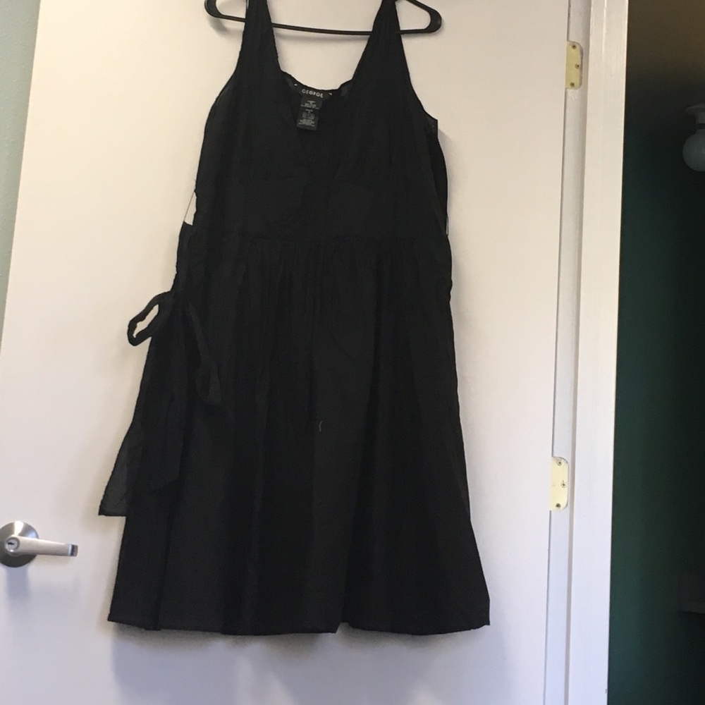 Black dress 100cotton with side zipper and pocket