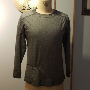 Ruff hewn textured shoulders sweater