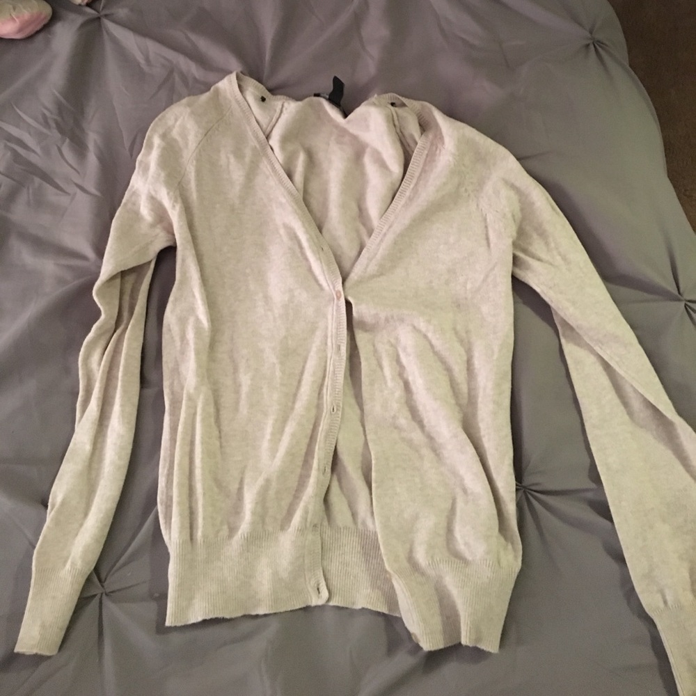 Thin cardigan