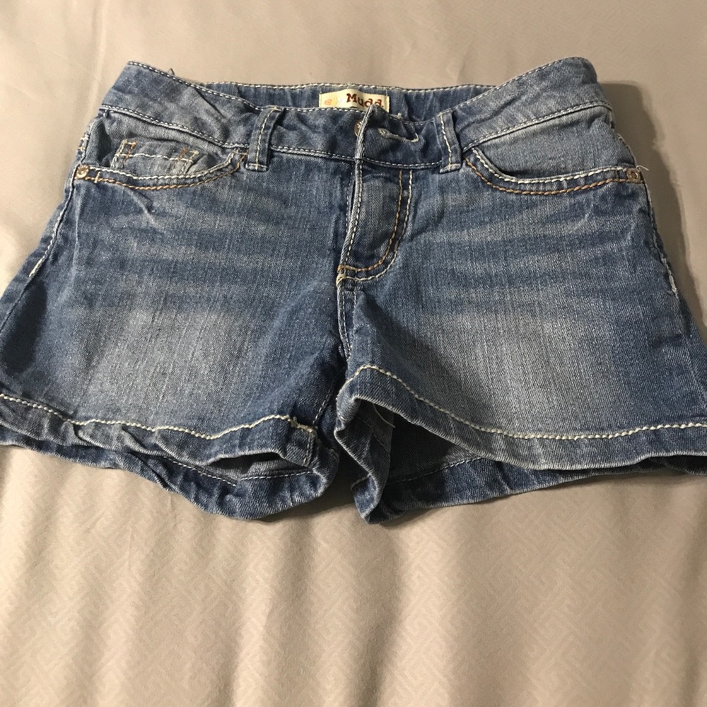 Young girl jean shorts