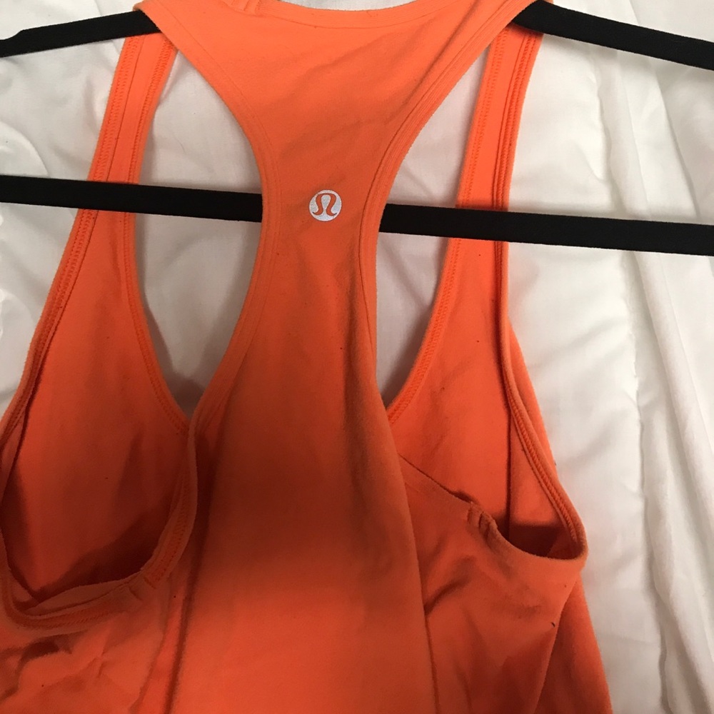 Lululemon tank