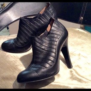 CHANEL black leather booties sz. 38