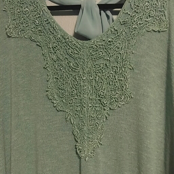 Maurices Sweater (NWOT) - Picture 2 of 3