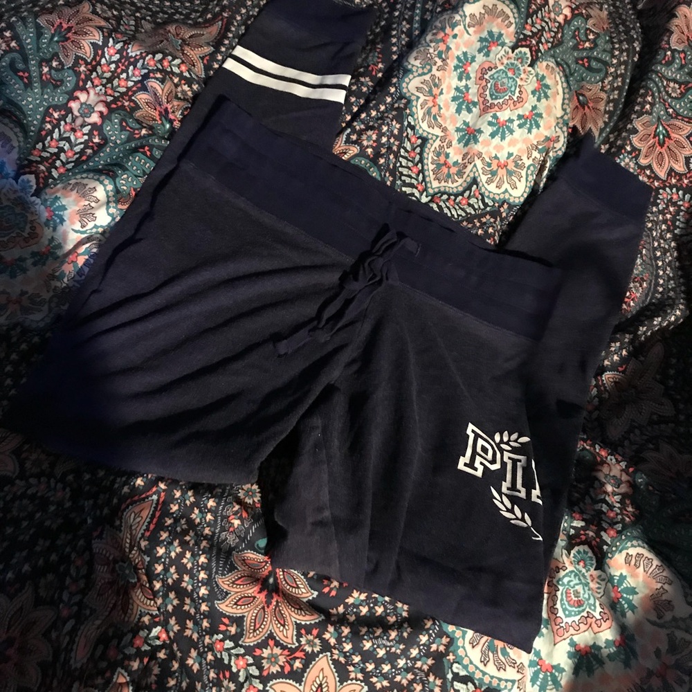 Pink yoga joggers